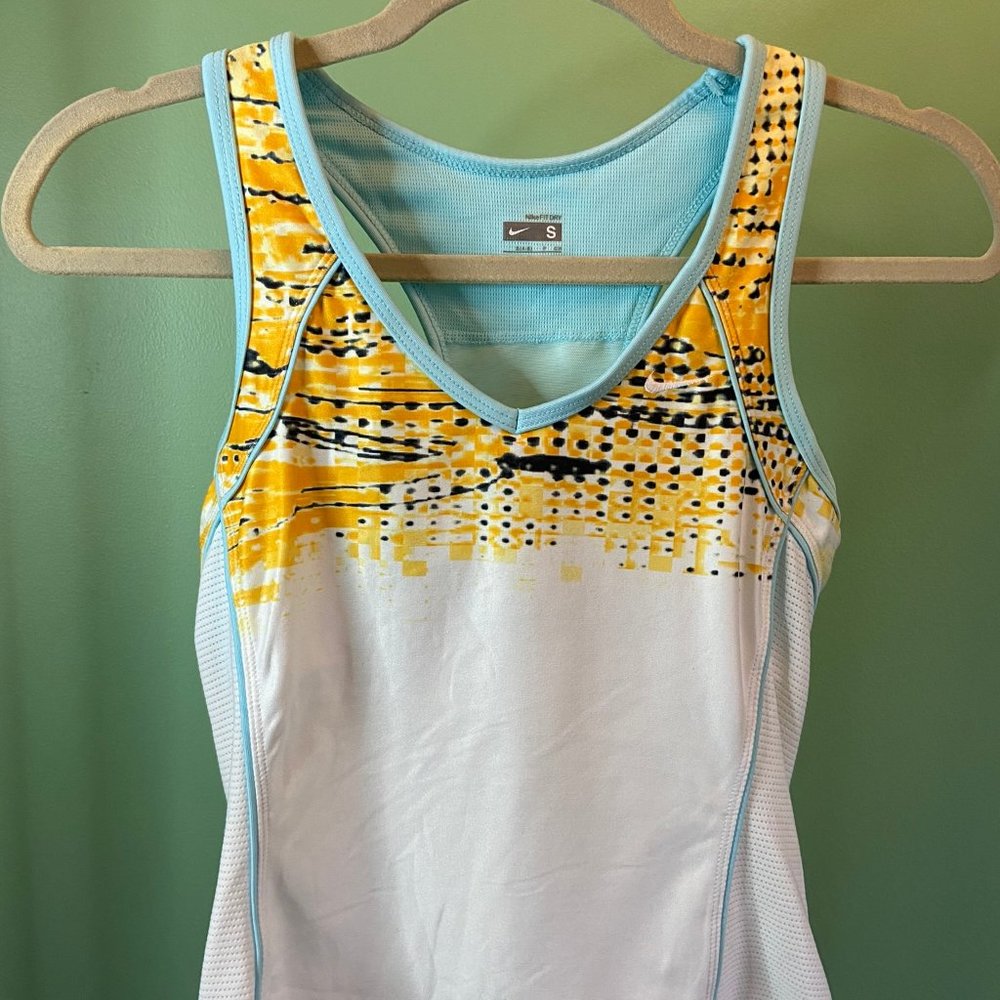 Nike fit and dry tank top white/yellow multi color
